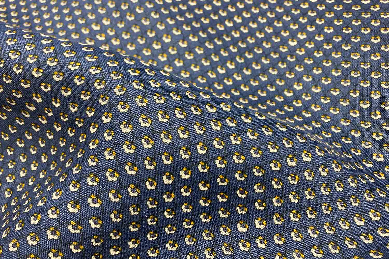 Leinen kleingemustert grafisch